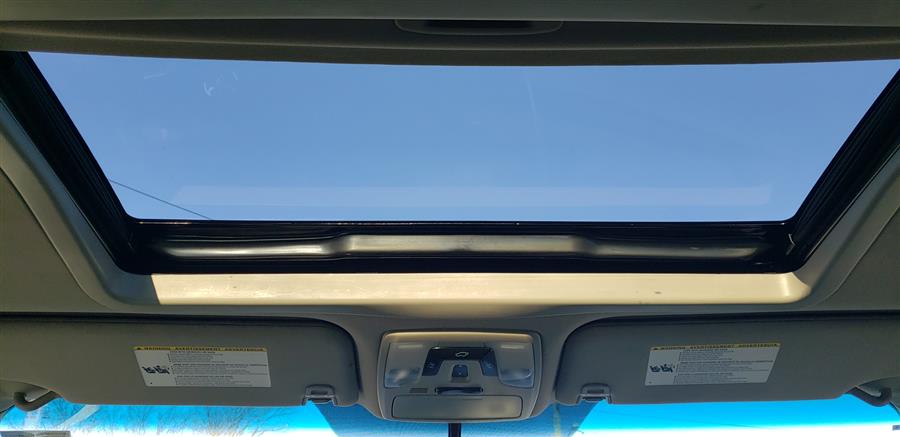2016 Toyota Sienna 5dr 8-Pass Van XLE FWD (Natl), available for sale in Little Ferry, New Jersey | Victoria Preowned Autos Inc. Little Ferry, New Jersey 2016 Toyota Sienna 5dr 8-Pass Van XLE FWD (Natl), available for sale in Little Ferry, New Jersey | Victoria Preowned Autos Inc. Little Ferry, New Jersey