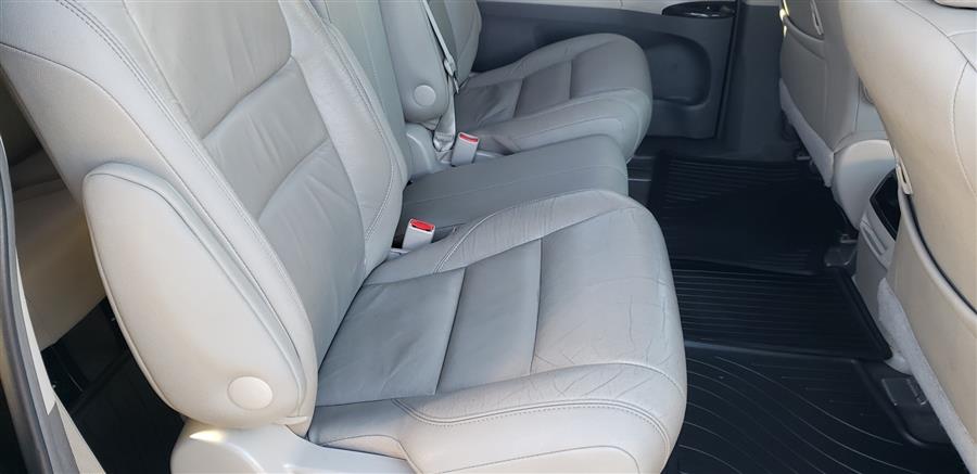 2016 Toyota Sienna 5dr 8-Pass Van XLE FWD (Natl), available for sale in Little Ferry, New Jersey | Victoria Preowned Autos Inc. Little Ferry, New Jersey 2016 Toyota Sienna 5dr 8-Pass Van XLE FWD (Natl), available for sale in Little Ferry, New Jersey | Victoria Preowned Autos Inc. Little Ferry, New Jersey