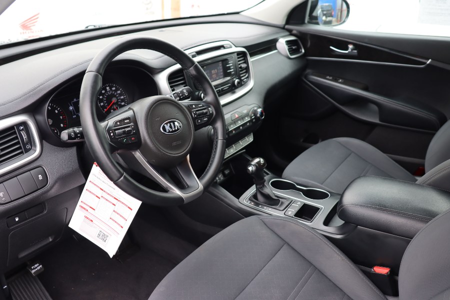 2016 Kia Sorento FWD 4dr 2.4L L, available for sale in Santa Ana, California | Auto Max Of Santa Ana. Santa Ana, California 2016 Kia Sorento FWD 4dr 2.4L L, available for sale in Santa Ana, California | Auto Max Of Santa Ana. Santa Ana, California