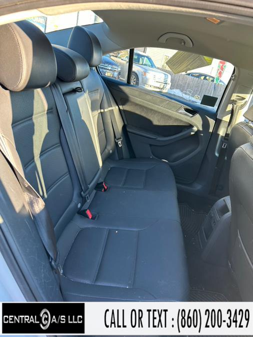 2014 Volkswagen Jetta Sedan 4dr Man SE w/Connectivity/Sunroof PZEV, available for sale in East Windsor, Connecticut | Central A/S LLC. East Windsor, Connecticut 2014 Volkswagen Jetta Sedan 4dr Man SE w/Connectivity/Sunroof PZEV, available for sale in East Windsor, Connecticut | Central A/S LLC. East Windsor, Connecticut