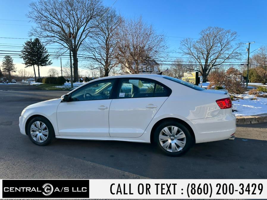 2014 Volkswagen Jetta Sedan 4dr Man SE w/Connectivity/Sunroof PZEV, available for sale in East Windsor, Connecticut | Central A/S LLC. East Windsor, Connecticut 2014 Volkswagen Jetta Sedan 4dr Man SE w/Connectivity/Sunroof PZEV, available for sale in East Windsor, Connecticut | Central A/S LLC. East Windsor, Connecticut
