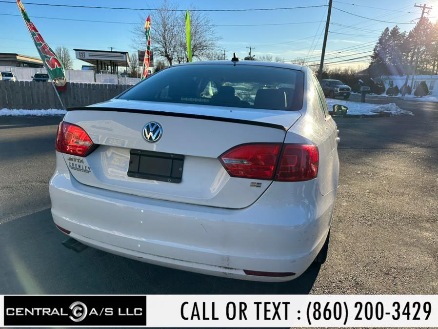 2014 Volkswagen Jetta Sedan 4dr Man SE w/Connectivity/Sunroof PZEV, available for sale in East Windsor, Connecticut | Central A/S LLC. East Windsor, Connecticut 2014 Volkswagen Jetta Sedan 4dr Man SE w/Connectivity/Sunroof PZEV, available for sale in East Windsor, Connecticut | Central A/S LLC. East Windsor, Connecticut