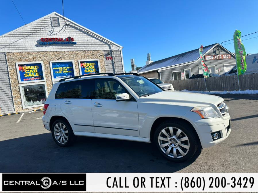 2011 Mercedes-Benz GLK-Class 4MATIC 4dr GLK350, available for sale in East Windsor, Connecticut | Central A/S LLC. East Windsor, Connecticut 2011 Mercedes-Benz GLK-Class 4MATIC 4dr GLK350, available for sale in East Windsor, Connecticut | Central A/S LLC. East Windsor, Connecticut
