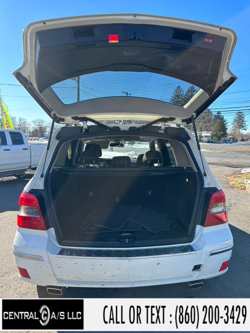 2011 Mercedes-Benz GLK-Class 4MATIC 4dr GLK350, available for sale in East Windsor, Connecticut | Central A/S LLC. East Windsor, Connecticut 2011 Mercedes-Benz GLK-Class 4MATIC 4dr GLK350, available for sale in East Windsor, Connecticut | Central A/S LLC. East Windsor, Connecticut
