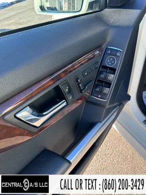 2011 Mercedes-Benz GLK-Class 4MATIC 4dr GLK350, available for sale in East Windsor, Connecticut | Central A/S LLC. East Windsor, Connecticut 2011 Mercedes-Benz GLK-Class 4MATIC 4dr GLK350, available for sale in East Windsor, Connecticut | Central A/S LLC. East Windsor, Connecticut