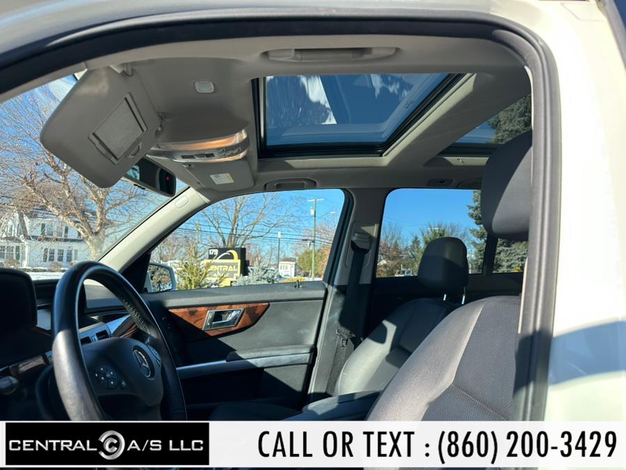 2011 Mercedes-Benz GLK-Class 4MATIC 4dr GLK350, available for sale in East Windsor, Connecticut | Central A/S LLC. East Windsor, Connecticut 2011 Mercedes-Benz GLK-Class 4MATIC 4dr GLK350, available for sale in East Windsor, Connecticut | Central A/S LLC. East Windsor, Connecticut