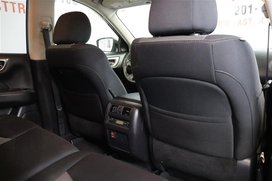 2018 Nissan Pathfinder SV, available for sale in Paterson, New Jersey | Fast Track Motors. Paterson, New Jersey 2018 Nissan Pathfinder SV, available for sale in Paterson, New Jersey | Fast Track Motors. Paterson, New Jersey