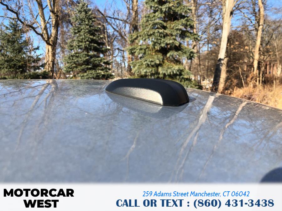 2013 Ford Taurus 4dr Sdn Limited AWD, available for sale in Manchester, Connecticut | Motorcar West. Manchester, Connecticut 2013 Ford Taurus 4dr Sdn Limited AWD, available for sale in Manchester, Connecticut | Motorcar West. Manchester, Connecticut