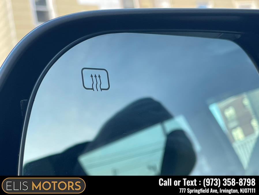 2014 Toyota Sienna 5dr 7-Pass Van V6 LE AWD (Natl), available for sale in Irvington, New Jersey | Elis Motors Corp. Irvington, New Jersey 2014 Toyota Sienna 5dr 7-Pass Van V6 LE AWD (Natl), available for sale in Irvington, New Jersey | Elis Motors Corp. Irvington, New Jersey