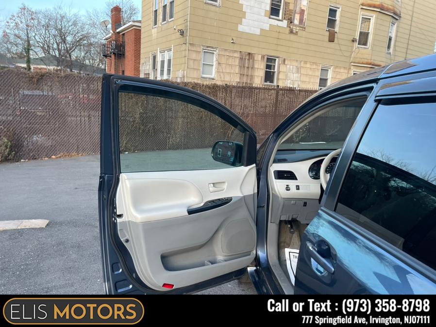 2014 Toyota Sienna 5dr 7-Pass Van V6 LE AWD (Natl), available for sale in Irvington, New Jersey | Elis Motors Corp. Irvington, New Jersey 2014 Toyota Sienna 5dr 7-Pass Van V6 LE AWD (Natl), available for sale in Irvington, New Jersey | Elis Motors Corp. Irvington, New Jersey