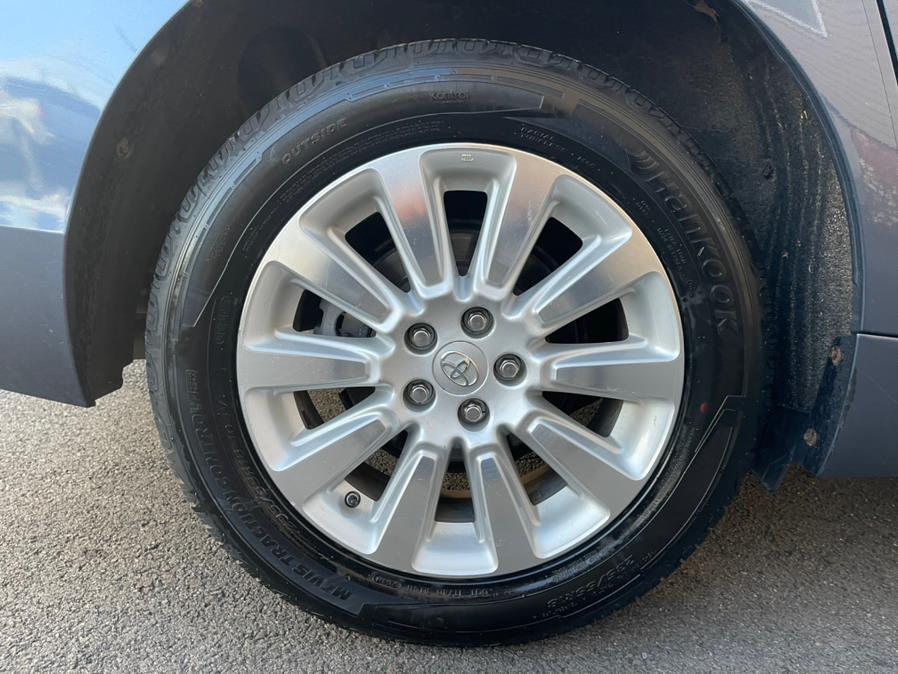 2014 Toyota Sienna 5dr 7-Pass Van V6 LE AWD (Natl), available for sale in Irvington, New Jersey | Elis Motors Corp. Irvington, New Jersey 2014 Toyota Sienna 5dr 7-Pass Van V6 LE AWD (Natl), available for sale in Irvington, New Jersey | Elis Motors Corp. Irvington, New Jersey
