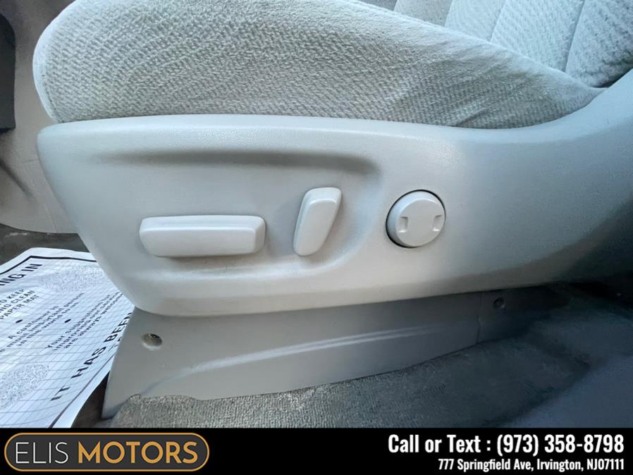 2014 Toyota Sienna 5dr 7-Pass Van V6 LE AWD (Natl), available for sale in Irvington, New Jersey | Elis Motors Corp. Irvington, New Jersey 2014 Toyota Sienna 5dr 7-Pass Van V6 LE AWD (Natl), available for sale in Irvington, New Jersey | Elis Motors Corp. Irvington, New Jersey