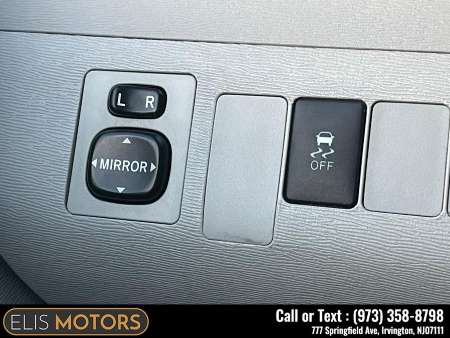 2014 Toyota Sienna 5dr 7-Pass Van V6 LE AWD (Natl), available for sale in Irvington, New Jersey | Elis Motors Corp. Irvington, New Jersey 2014 Toyota Sienna 5dr 7-Pass Van V6 LE AWD (Natl), available for sale in Irvington, New Jersey | Elis Motors Corp. Irvington, New Jersey