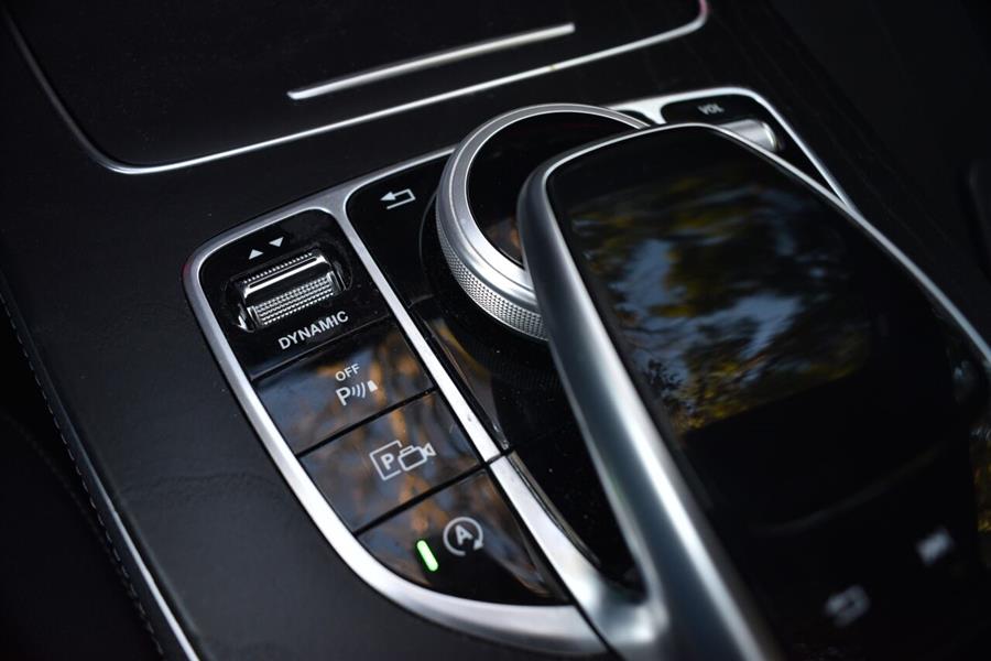2020 Mercedes-benz E-class E 350 4MATIC AWD 4dr Sedan, available for sale in Great Neck, New York | Camy Cars. Great Neck, New York 2020 Mercedes-benz E-class E 350 4MATIC AWD 4dr Sedan, available for sale in Great Neck, New York | Camy Cars. Great Neck, New York