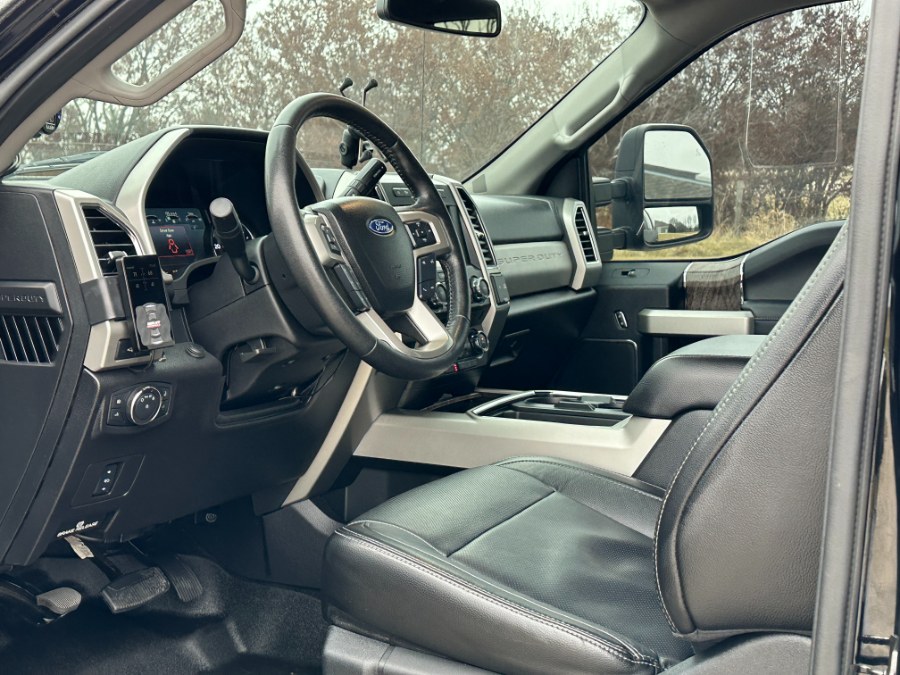 2018 Ford Super Duty F-250 SRW LARIAT 4WD Crew Cab 6.75'' Box, available for sale in Darien, Wisconsin | Geneva Motor Cars. Darien, Wisconsin 2018 Ford Super Duty F-250 SRW LARIAT 4WD Crew Cab 6.75'' Box, available for sale in Darien, Wisconsin | Geneva Motor Cars. Darien, Wisconsin