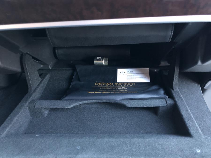 2013 INFINITI JX35 AWD 4dr, available for sale in Waterbury, Connecticut | National Auto Brokers, Inc.. Waterbury, Connecticut 2013 INFINITI JX35 AWD 4dr, available for sale in Waterbury, Connecticut | National Auto Brokers, Inc.. Waterbury, Connecticut