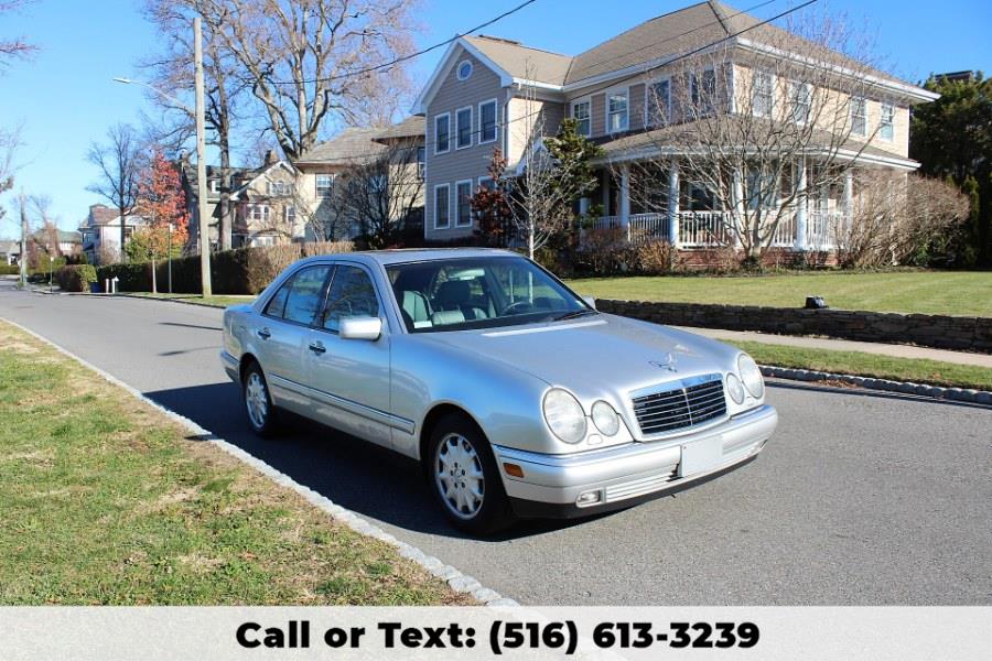 1997 Mercedes-Benz E-Class 4dr Sdn 3.2L, available for sale in Great Neck, New York | Great Neck Car Buyers & Sellers. Great Neck, New York 1997 Mercedes-Benz E-Class 4dr Sdn 3.2L, available for sale in Great Neck, New York | Great Neck Car Buyers & Sellers. Great Neck, New York