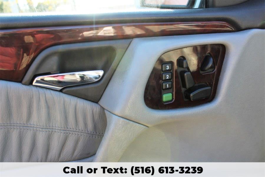 1997 Mercedes-Benz E-Class 4dr Sdn 3.2L, available for sale in Great Neck, New York | Great Neck Car Buyers & Sellers. Great Neck, New York 1997 Mercedes-Benz E-Class 4dr Sdn 3.2L, available for sale in Great Neck, New York | Great Neck Car Buyers & Sellers. Great Neck, New York