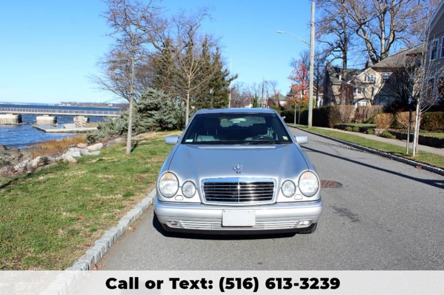 1997 Mercedes-Benz E-Class 4dr Sdn 3.2L, available for sale in Great Neck, New York | Great Neck Car Buyers & Sellers. Great Neck, New York 1997 Mercedes-Benz E-Class 4dr Sdn 3.2L, available for sale in Great Neck, New York | Great Neck Car Buyers & Sellers. Great Neck, New York