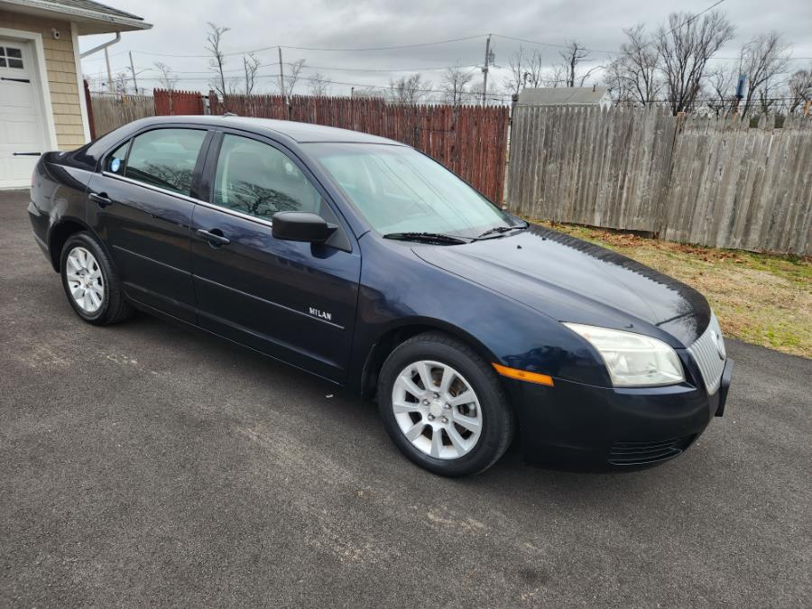 2008 Mercury Milan 4dr Sdn I4 FWD, available for sale in West Babylon, New York | SGM Auto Sales. West Babylon, New York 2008 Mercury Milan 4dr Sdn I4 FWD, available for sale in West Babylon, New York | SGM Auto Sales. West Babylon, New York