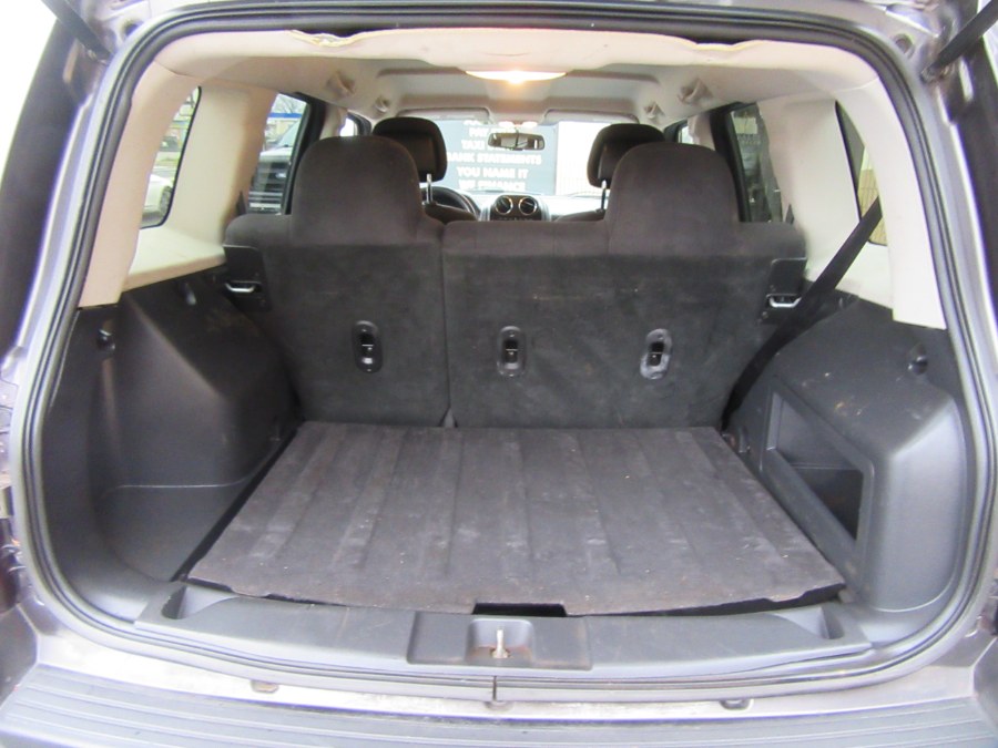 2016 Jeep Patriot 4WD 4dr Sport, available for sale in Little Ferry, New Jersey | Royalty Auto Sales. Little Ferry, New Jersey 2016 Jeep Patriot 4WD 4dr Sport, available for sale in Little Ferry, New Jersey | Royalty Auto Sales. Little Ferry, New Jersey