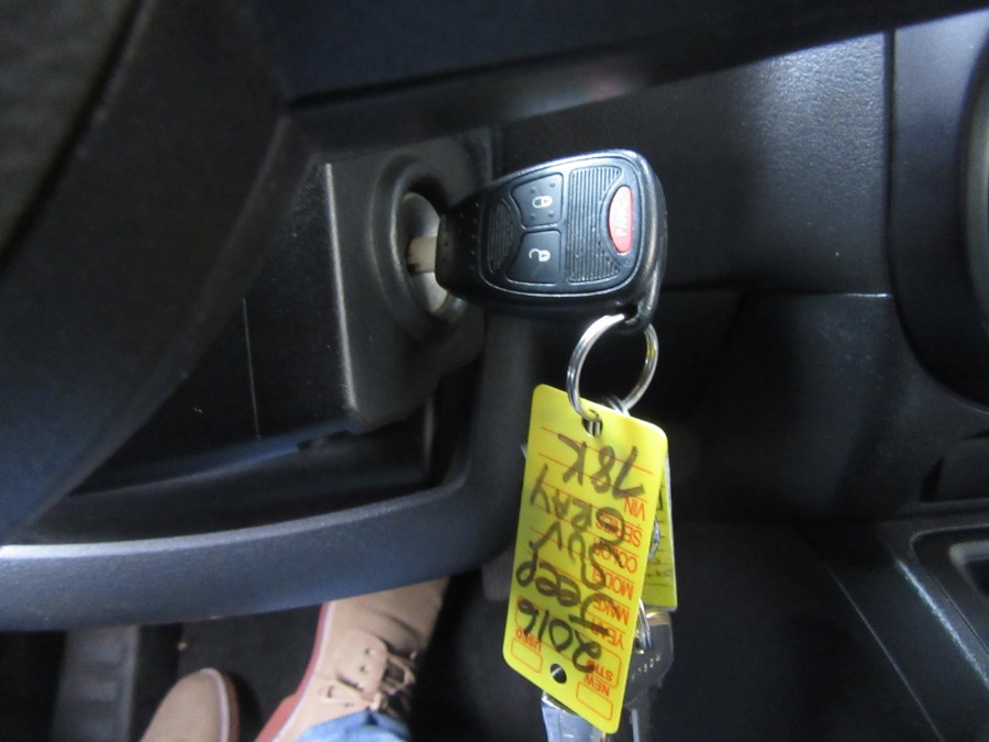 2016 Jeep Patriot 4WD 4dr Sport, available for sale in Little Ferry, New Jersey | Royalty Auto Sales. Little Ferry, New Jersey 2016 Jeep Patriot 4WD 4dr Sport, available for sale in Little Ferry, New Jersey | Royalty Auto Sales. Little Ferry, New Jersey