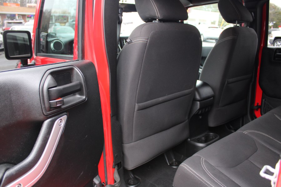 2017 Jeep Wrangler Unlimited Sahara 4x4, available for sale in Plantsville, Connecticut | Auto House of Luxury. Plantsville, Connecticut 2017 Jeep Wrangler Unlimited Sahara 4x4, available for sale in Plantsville, Connecticut | Auto House of Luxury. Plantsville, Connecticut