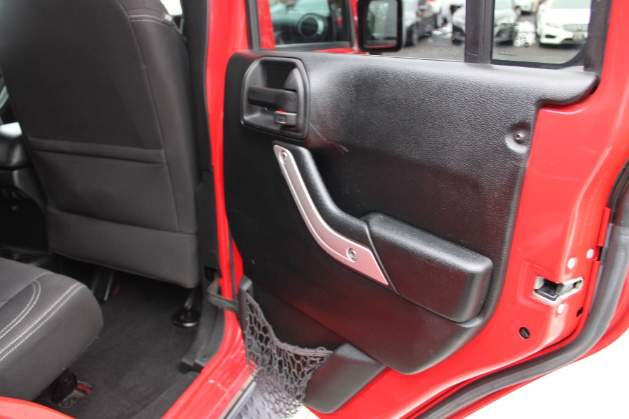 2017 Jeep Wrangler Unlimited Sahara 4x4, available for sale in Plantsville, Connecticut | Auto House of Luxury. Plantsville, Connecticut 2017 Jeep Wrangler Unlimited Sahara 4x4, available for sale in Plantsville, Connecticut | Auto House of Luxury. Plantsville, Connecticut