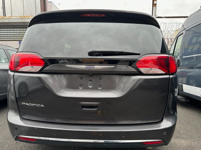 2019 Chrysler Pacifica Touring L FWD, available for sale in Brooklyn, New York | Wide World Inc. Brooklyn, New York 2019 Chrysler Pacifica Touring L FWD, available for sale in Brooklyn, New York | Wide World Inc. Brooklyn, New York