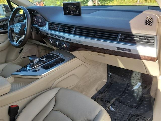 2019 Audi Q7 45 SE Premium, available for sale in Avon, Connecticut | Sullivan Automotive Group. Avon, Connecticut