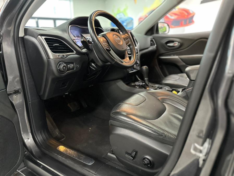 2019 Jeep Cherokee Limited Limited 4x4, available for sale in Hollis, New York | Jamaica 26 Motors. Hollis, New York 2019 Jeep Cherokee Limited Limited 4x4, available for sale in Hollis, New York | Jamaica 26 Motors. Hollis, New York