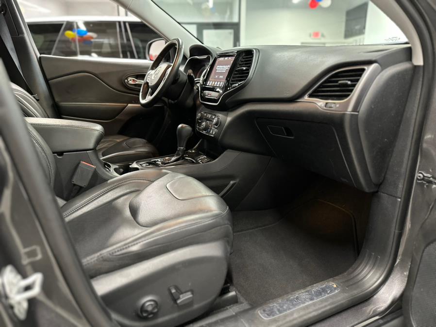 2019 Jeep Cherokee Limited Limited 4x4, available for sale in Hollis, New York | Jamaica 26 Motors. Hollis, New York 2019 Jeep Cherokee Limited Limited 4x4, available for sale in Hollis, New York | Jamaica 26 Motors. Hollis, New York