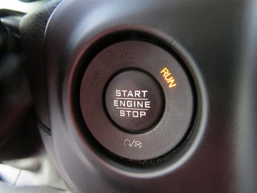 2020 Jeep Wrangler Unlimited Sahara 4x4 4dr SUV, available for sale in Auburn, Maine | Lake City Exports Inc. Auburn, Maine 2020 Jeep Wrangler Unlimited Sahara 4x4 4dr SUV, available for sale in Auburn, Maine | Lake City Exports Inc. Auburn, Maine