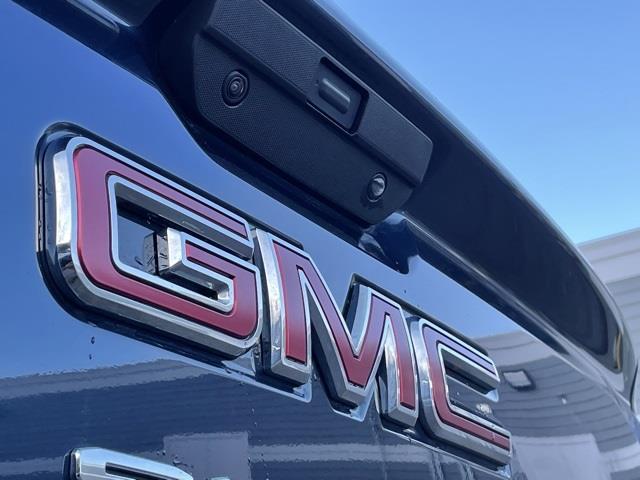 2021 GMC Sierra 1500 SLE, available for sale in Brookfield, Connecticut | Blasius Federal Road. Brookfield, Connecticut 2021 GMC Sierra 1500 SLE, available for sale in Brookfield, Connecticut | Blasius Federal Road. Brookfield, Connecticut