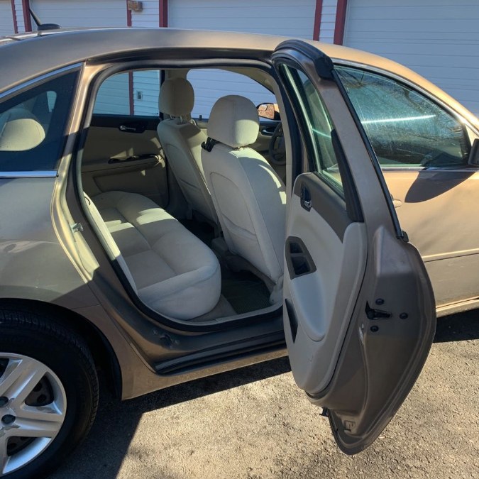 2006 Chevrolet Impala 4dr Sdn LS, available for sale in Naugatuck, Connecticut | Riverside Motorcars, LLC. Naugatuck, Connecticut 2006 Chevrolet Impala 4dr Sdn LS, available for sale in Naugatuck, Connecticut | Riverside Motorcars, LLC. Naugatuck, Connecticut
