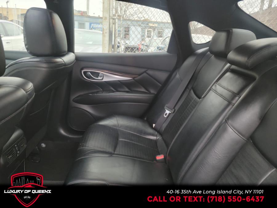 2015 INFINITI Q70 4dr Sdn V6 RWD, available for sale in Long Island City, New York | Luxury Of Queens. Long Island City, New York 2015 INFINITI Q70 4dr Sdn V6 RWD, available for sale in Long Island City, New York | Luxury Of Queens. Long Island City, New York
