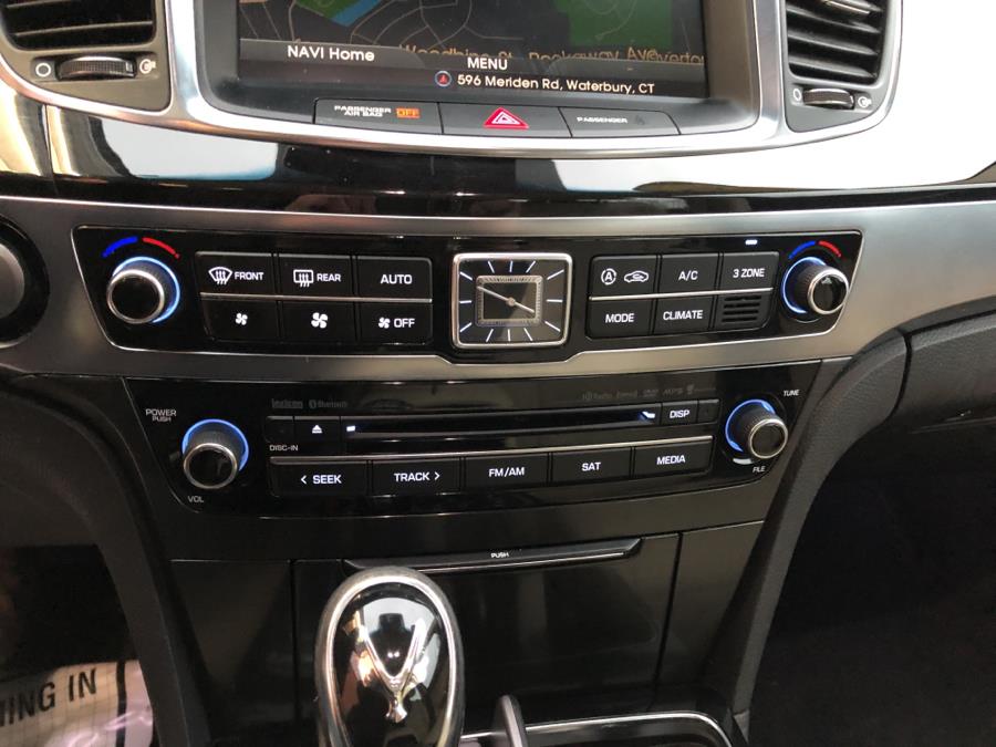2016 Hyundai Equus 4dr Sdn Ultimate, available for sale in Waterbury, Connecticut | National Auto Brokers, Inc.. Waterbury, Connecticut 2016 Hyundai Equus 4dr Sdn Ultimate, available for sale in Waterbury, Connecticut | National Auto Brokers, Inc.. Waterbury, Connecticut