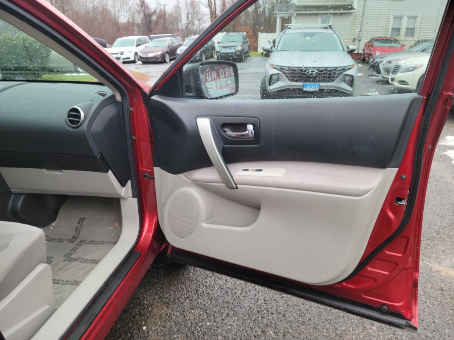 2011 Nissan Rogue AWD 4dr SV, available for sale in East Windsor, Connecticut | Toro Auto. East Windsor, Connecticut 2011 Nissan Rogue AWD 4dr SV, available for sale in East Windsor, Connecticut | Toro Auto. East Windsor, Connecticut