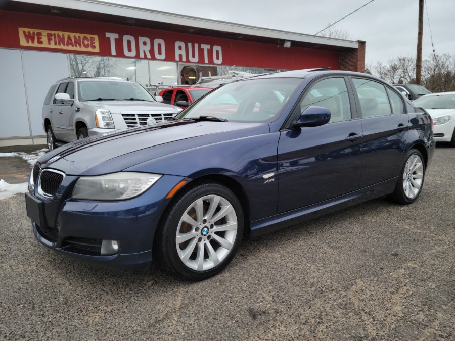 2011 BMW 3 Series 4dr Sdn 328i xDrive AWD 6 Speed Manual, available for sale in East Windsor, Connecticut | Toro Auto. East Windsor, Connecticut