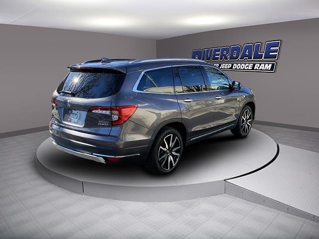 Used Honda Pilot Touring 2019 | Eastchester Motor Cars. Bronx, New York Used Honda Pilot Touring 2019 | Eastchester Motor Cars. Bronx, New York