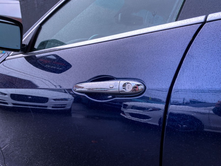 2015 Maserati Ghibli 4dr Sdn S Q4, available for sale in Newark, New Jersey | RT Auto Center LLC. Newark, New Jersey 2015 Maserati Ghibli 4dr Sdn S Q4, available for sale in Newark, New Jersey | RT Auto Center LLC. Newark, New Jersey