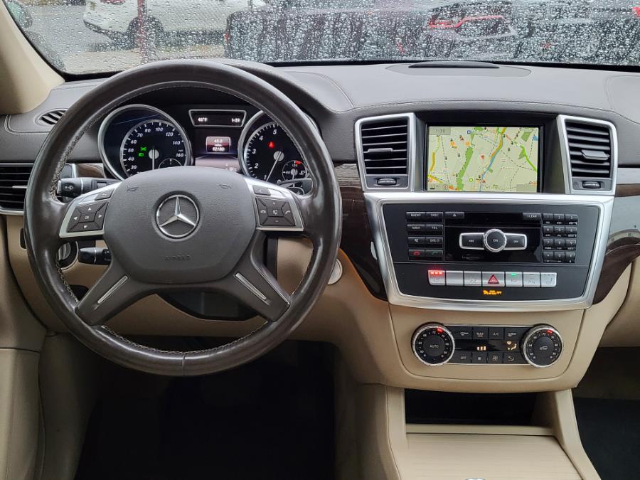 2016 Mercedes-Benz GL 4MATIC 4dr GL 450, available for sale in Newark, New Jersey | Champion Auto Sales. Newark, New Jersey 2016 Mercedes-Benz GL 4MATIC 4dr GL 450, available for sale in Newark, New Jersey | Champion Auto Sales. Newark, New Jersey