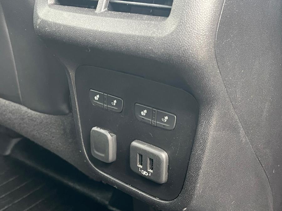 2018 Chevrolet Equinox FWD 4dr Premier w/1LZ, available for sale in Darien, Wisconsin | Geneva Motor Cars. Darien, Wisconsin 2018 Chevrolet Equinox FWD 4dr Premier w/1LZ, available for sale in Darien, Wisconsin | Geneva Motor Cars. Darien, Wisconsin