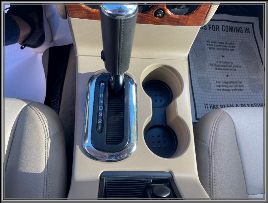 2008 Ford Explorer 4WD 4dr V6 Eddie Bauer, available for sale in Huntington Station, New York | My Auto Inc.. Huntington Station, New York 2008 Ford Explorer 4WD 4dr V6 Eddie Bauer, available for sale in Huntington Station, New York | My Auto Inc.. Huntington Station, New York
