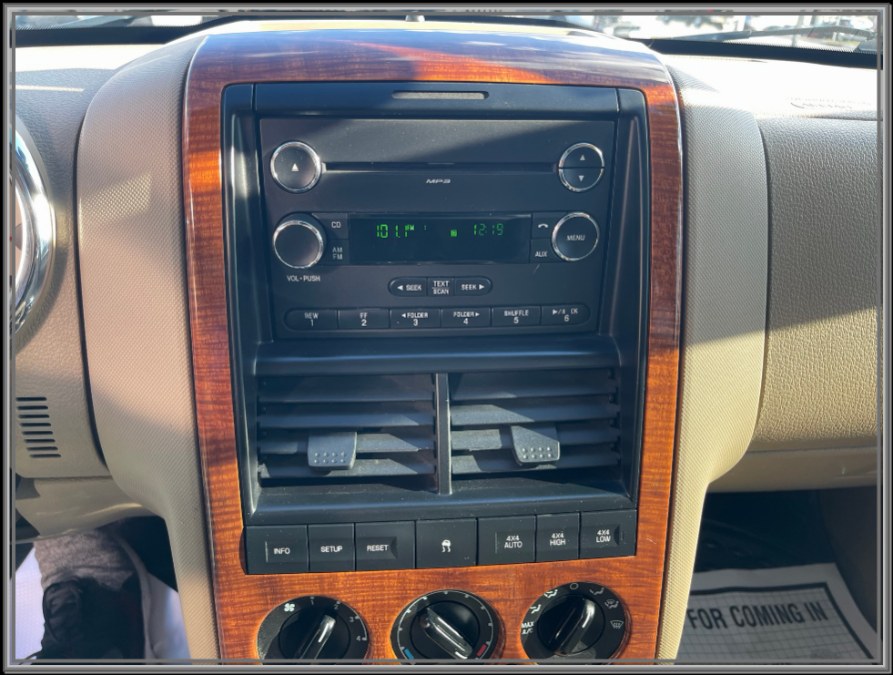 2008 Ford Explorer 4WD 4dr V6 Eddie Bauer, available for sale in Huntington Station, New York | My Auto Inc.. Huntington Station, New York 2008 Ford Explorer 4WD 4dr V6 Eddie Bauer, available for sale in Huntington Station, New York | My Auto Inc.. Huntington Station, New York