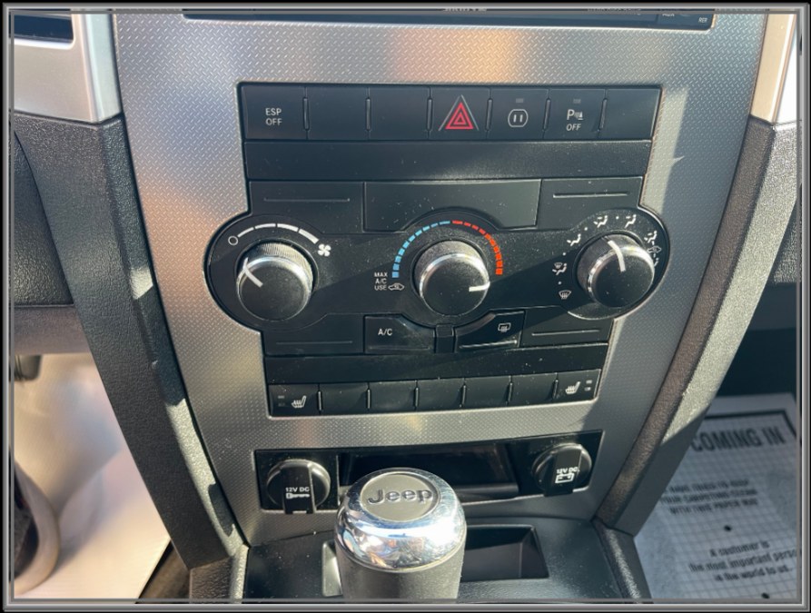 2009 Jeep Grand Cherokee 4WD 4dr Laredo, available for sale in Huntington Station, New York | My Auto Inc.. Huntington Station, New York 2009 Jeep Grand Cherokee 4WD 4dr Laredo, available for sale in Huntington Station, New York | My Auto Inc.. Huntington Station, New York