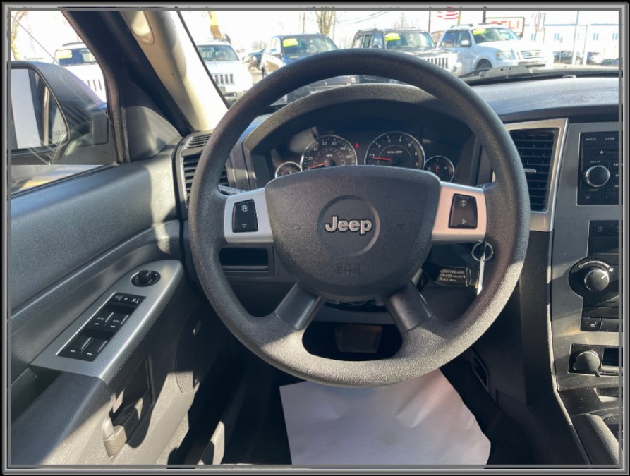 2008 Jeep Grand Cherokee 4WD 4dr Laredo, available for sale in Huntington Station, New York | My Auto Inc.. Huntington Station, New York 2008 Jeep Grand Cherokee 4WD 4dr Laredo, available for sale in Huntington Station, New York | My Auto Inc.. Huntington Station, New York