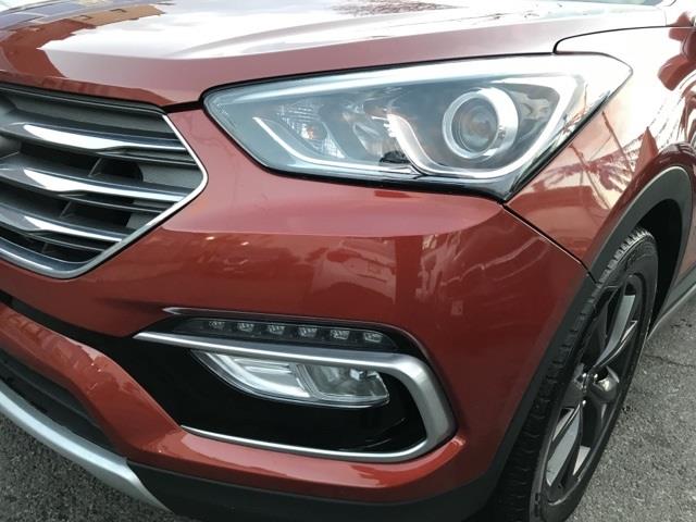 Used Hyundai Santa Fe Sport 2.0L Turbo Ultimate 2017 | Hillside Auto Outlet. Jamaica, New York Used Hyundai Santa Fe Sport 2.0L Turbo Ultimate 2017 | Hillside Auto Outlet. Jamaica, New York