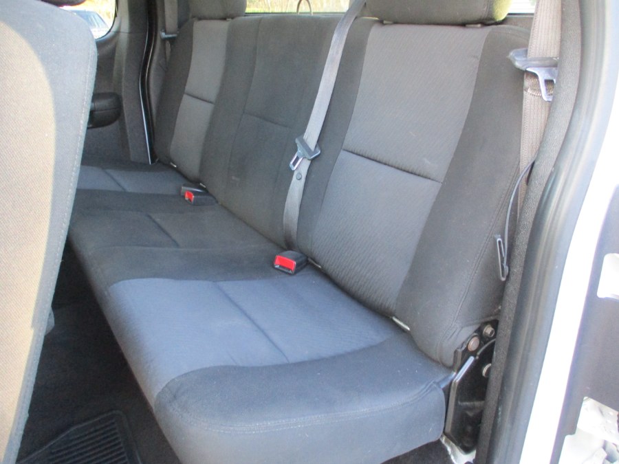 2010 Chevrolet Silverado 1500 4WD Ext Cab 143.5" LS, available for sale in Suffield, Connecticut | Suffield Auto LLC. Suffield, Connecticut 2010 Chevrolet Silverado 1500 4WD Ext Cab 143.5" LS, available for sale in Suffield, Connecticut | Suffield Auto LLC. Suffield, Connecticut