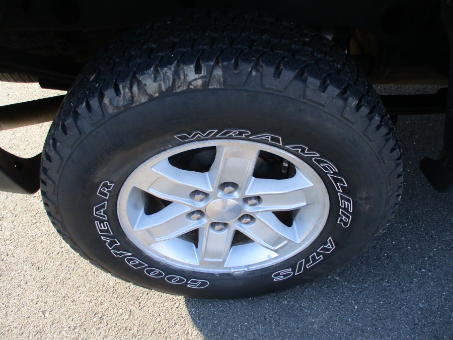 2012 GMC Sierra 1500 4WD Ext Cab 143.5" SLE, available for sale in Suffield, Connecticut | Suffield Auto Sales. Suffield, Connecticut 2012 GMC Sierra 1500 4WD Ext Cab 143.5" SLE, available for sale in Suffield, Connecticut | Suffield Auto Sales. Suffield, Connecticut